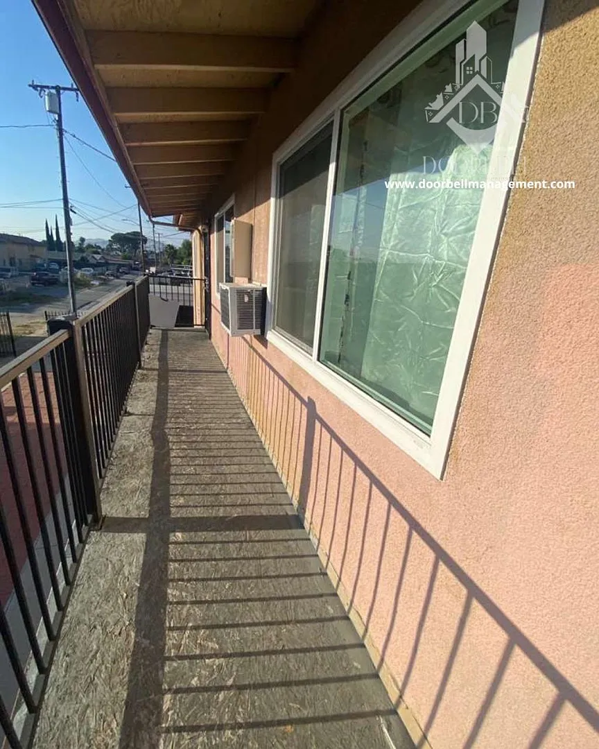2 bed, 750 sqft, $1,675 — Photo 2
