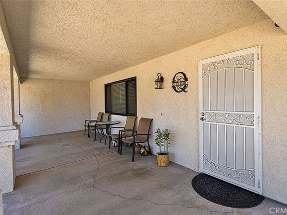 4th image of 15027 Riverside Way