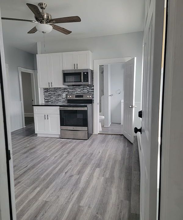 1st image of 13 Regent Ave APT 2