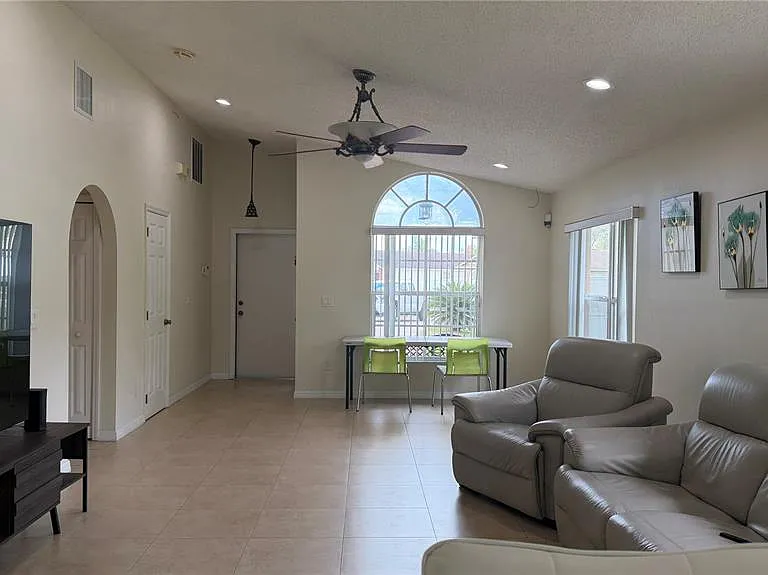 632 Dharma Cir — Photo 4