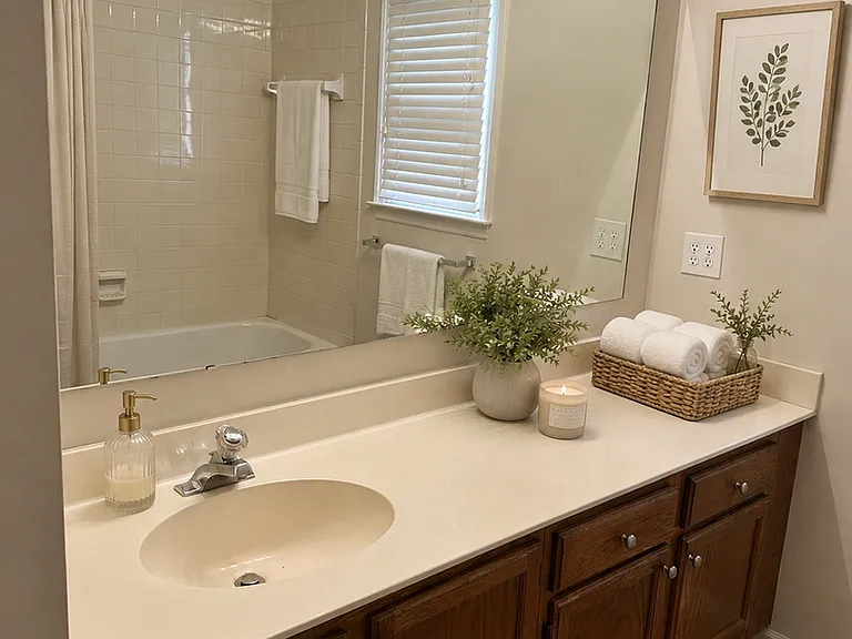3716 Selwyn Farms Ln #2 — Photo 15