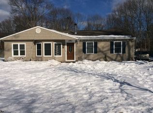 174 Forrest Ave, Shirley, NY 11967