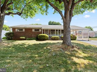 5236 Windsor Blvd, Mechanicsburg, PA 17055