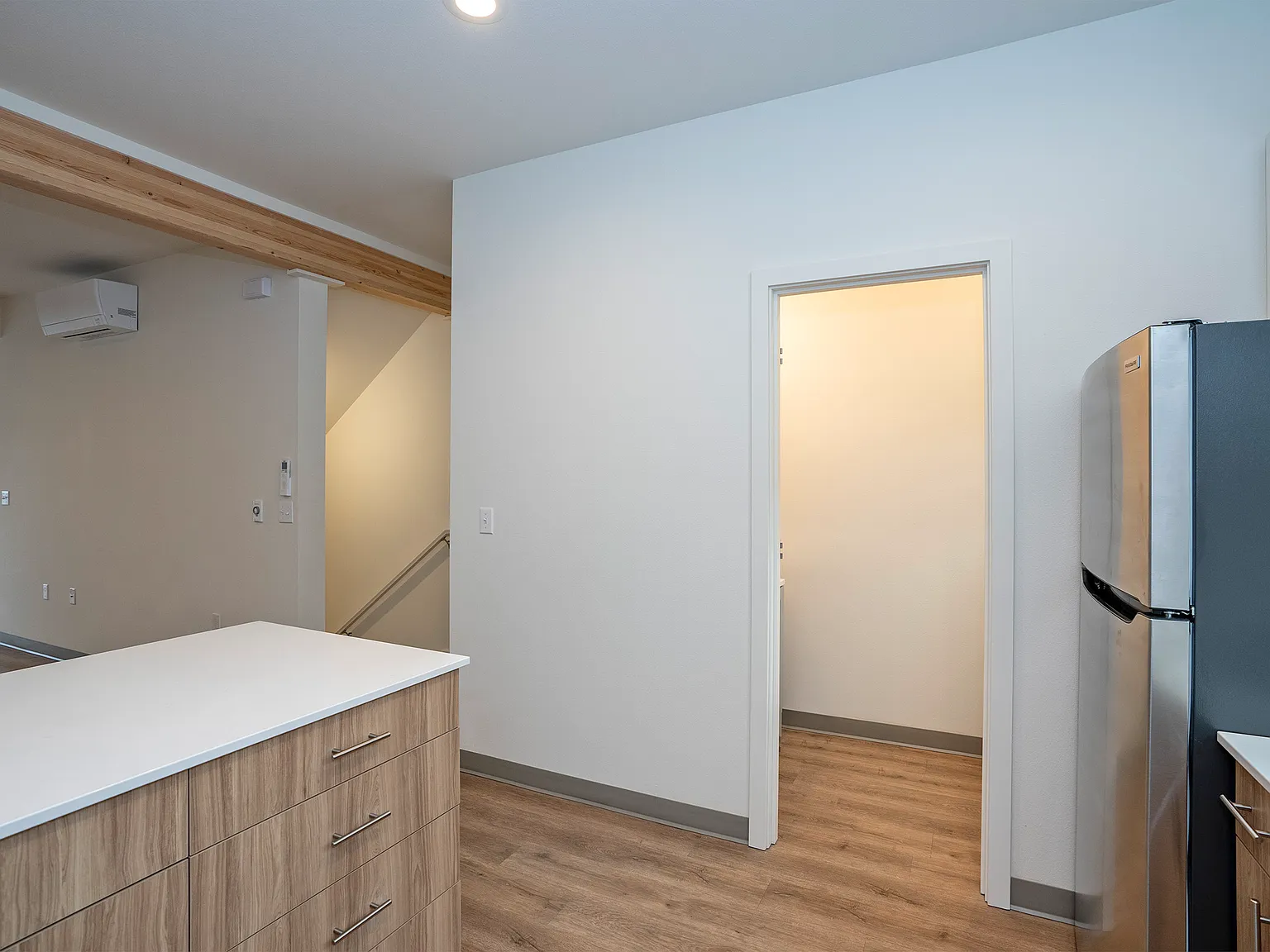2 bed, 2.5 bath, 1728 sqft, $2,895 — Photo 4
