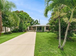 1370 4th Ct, Vero Beach, FL 32960