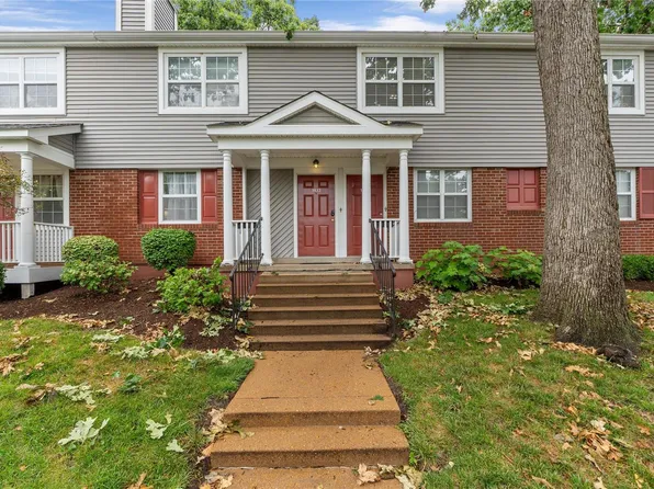 1433 Bluebird Ter, Saint Louis, MO 63144