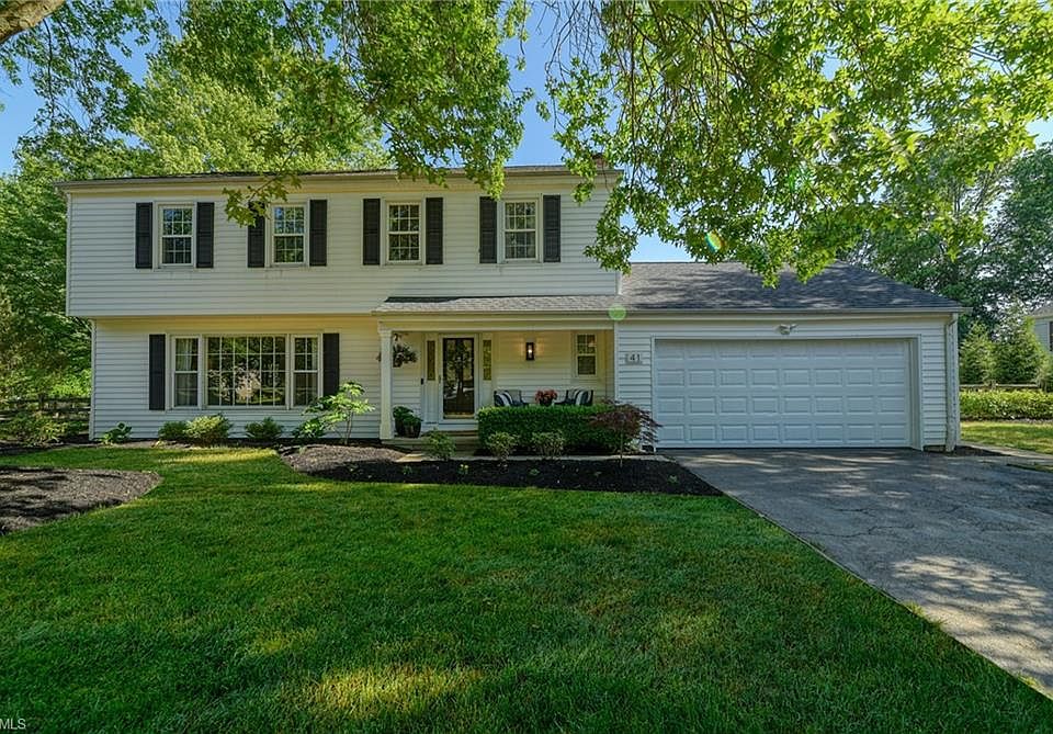 1st image of 41 Nantucket Dr