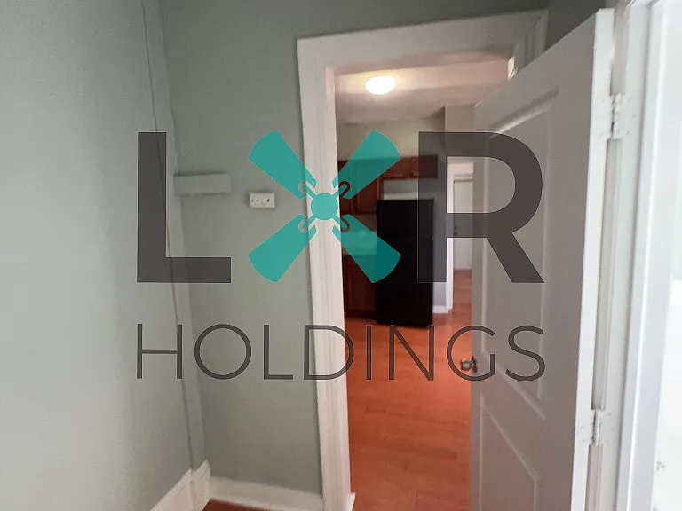 132 W Hansberry St — Photo 14