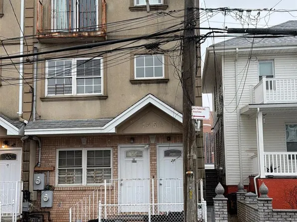 155 Beach 27th Street #A, Far Rockaway, NY 11691