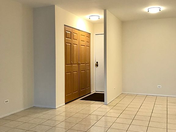 4th image of 1227 S Harlem Ave APT 401