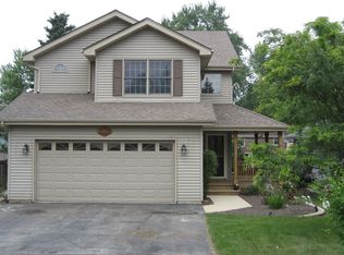 1112 Norfolk St, Downers Grove, IL 60516