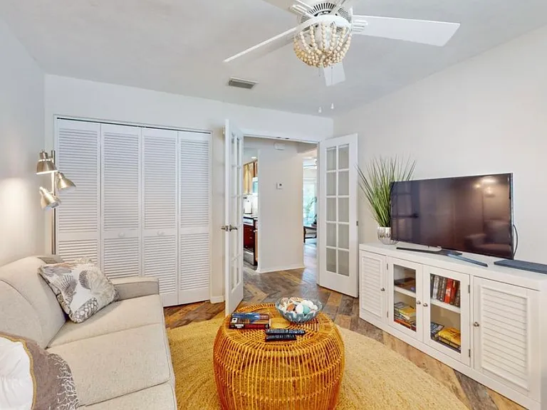 146 Blue Heron Dr #A — Photo 24