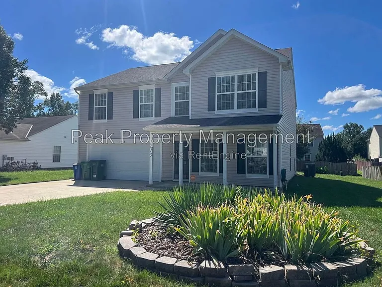 1713 Harvest Grove Ln — Photo 2