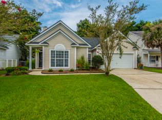 375 Twelve Oaks Dr, Charleston, SC 29414