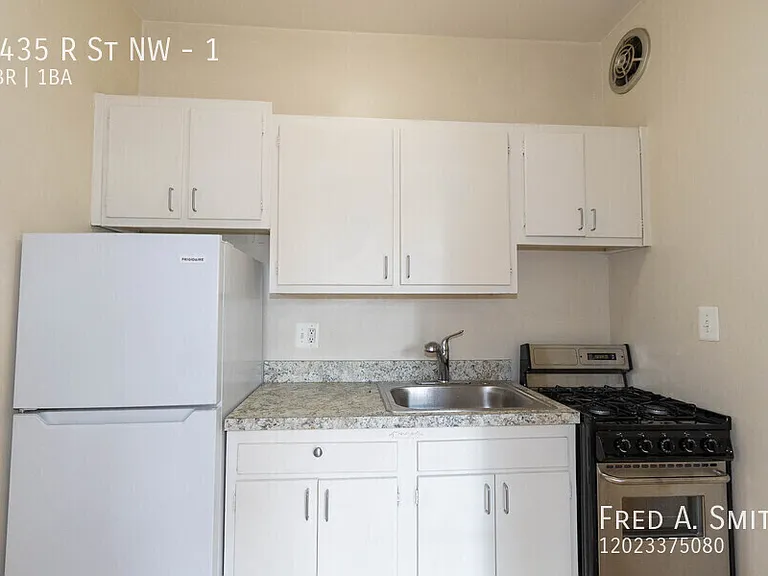 3435 R St NW #1 — Photo 4