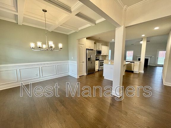 2nd image of 155 Cromwell Ct