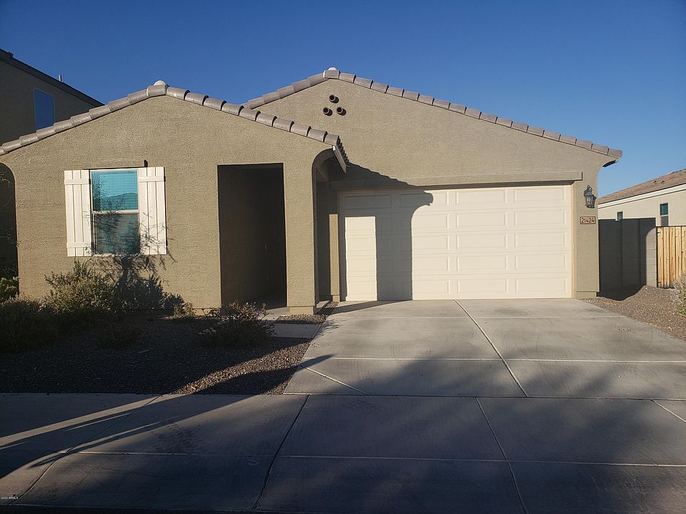 1st image of 21424 W Palm Ln