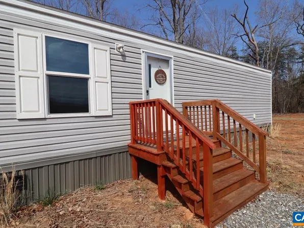 169 Old Darby Town Rd, Dillwyn, VA 23936