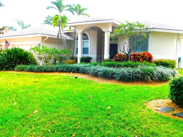 4255 NW 67th Way, Coral Springs, FL 33067