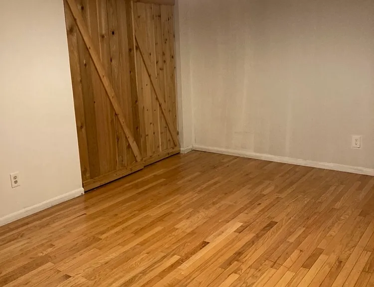 837 Whitney Cir — Photo 16