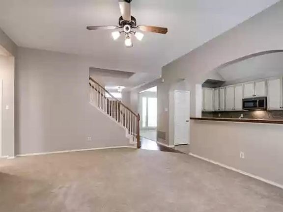 4th image of 3500 Castlewood Ct