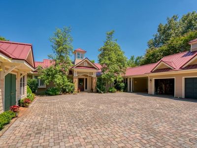 106 Uncle Coss Pond Dr, Columbus, NC, 28722