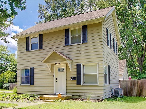 4th image of 754 Hayden Ave