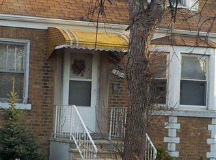 251 7th Pl, Chicago Heights, IL 60411