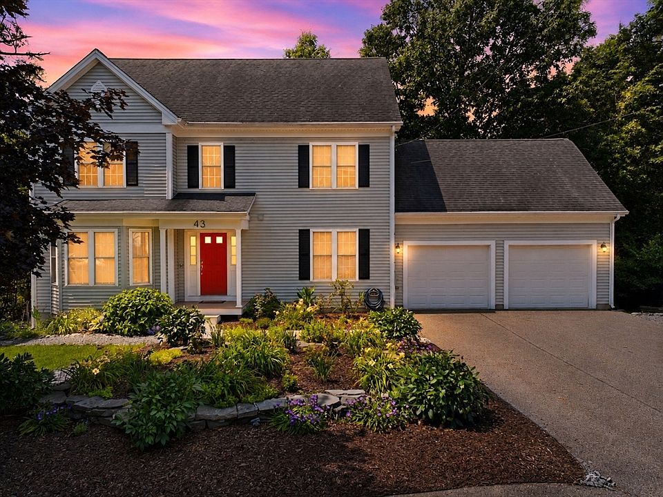 1st image of 43 Halko Dr
