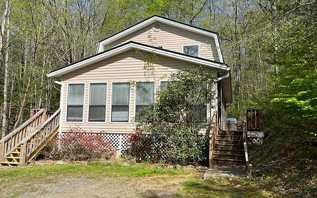 1st image of 402 Wahu Hu Dr