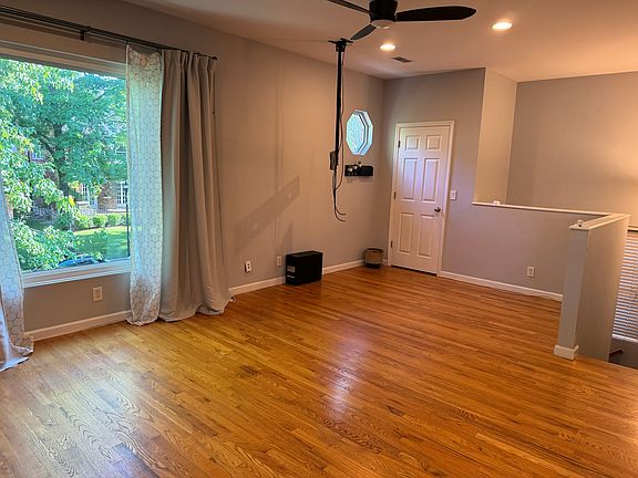 3rd image of 7243 Amherst Ave #B