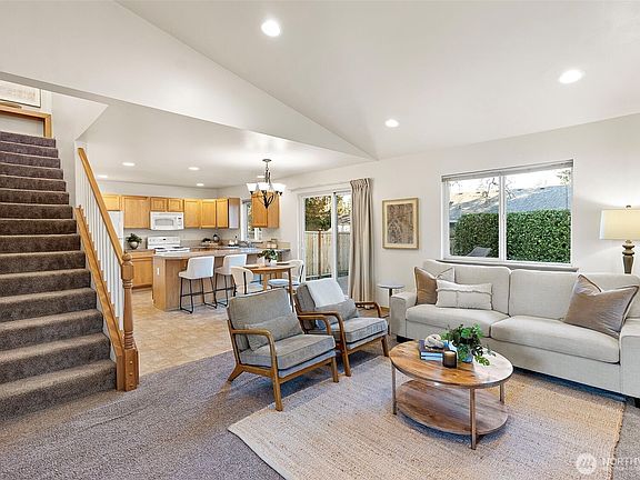 4th image of 6931 6933 Sacramento Street SW