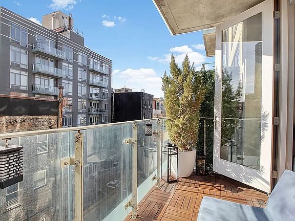 2nd image of 342 E 110th St APT 5E