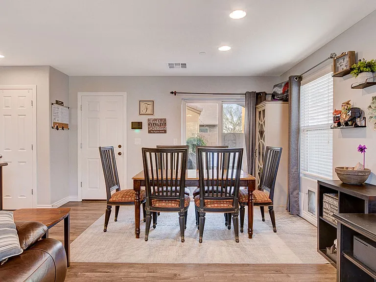 1045 Spotted Saddle St — Photo 9