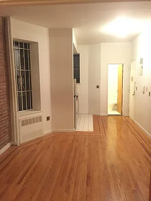 Rented by Keller Williams NYC | media 2