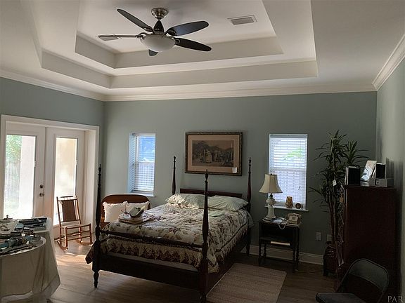 2nd image of 11 Highpoint Dr
