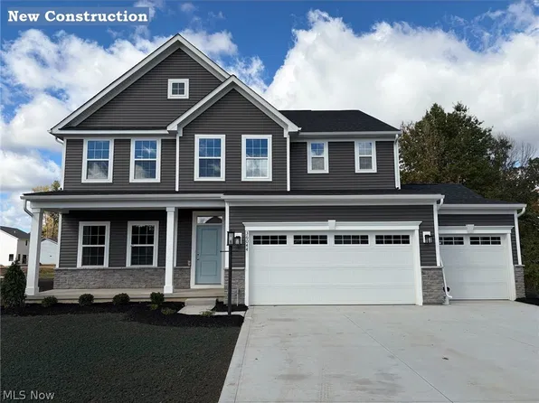 36044 Bridge Hampton Ln, North Ridgeville, OH 44039