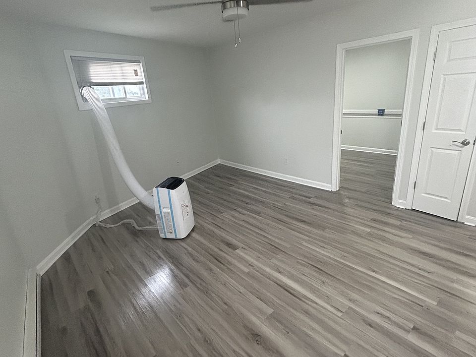 1st image of 106 North St #1