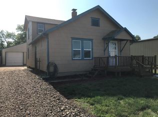 534 Reynolds St, Salina, KS 67401
