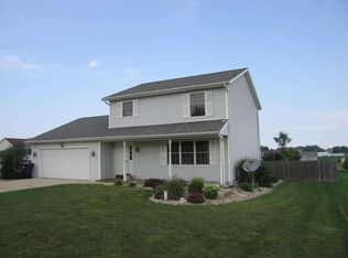 2371 Butterfly Ln, Berrien Springs, MI 49103