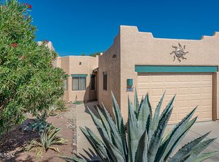 313 N Royal Bell Dr, Green Valley, AZ 85614