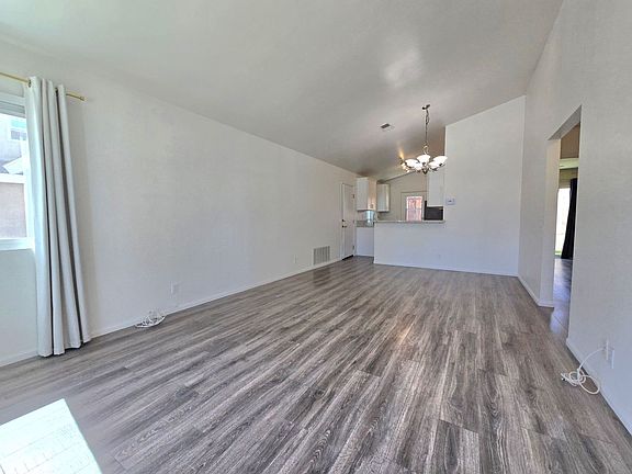 2nd image of 2093 Waterbury Dr