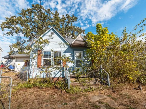 310 5th St, Dixon, MO 65459