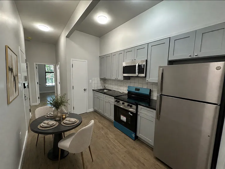175 E 116th St #2 — Photo 7