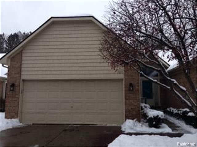 1st image of 19279 Meadowridge Dr