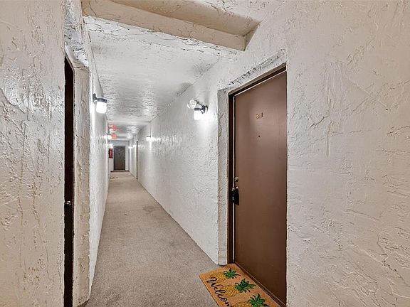 3rd image of 5541 BAY BOULEVARD #203