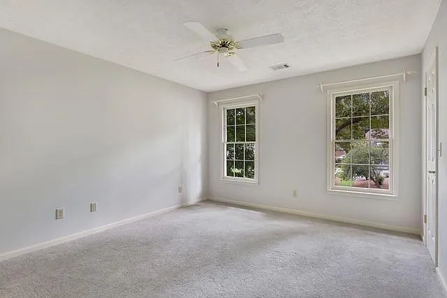 2853 Northbrook Dr — Photo 20