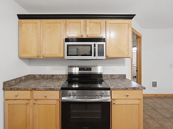4th image of 2902 Tina Ave APT 106