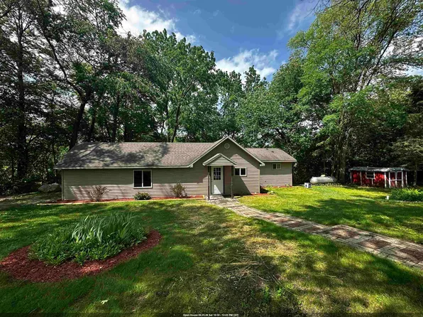 N2003 County Road K, Waupaca, WI 54981