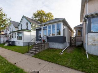 322 Ogden St, Thunder Bay, ON P7C2N3